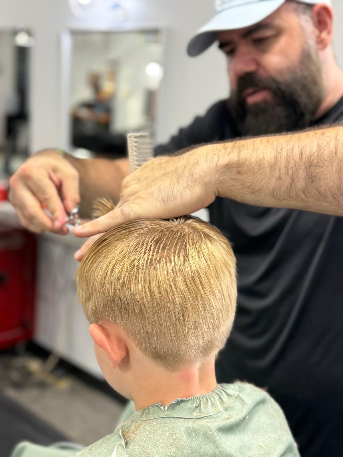 Profile of a modern men’s cut